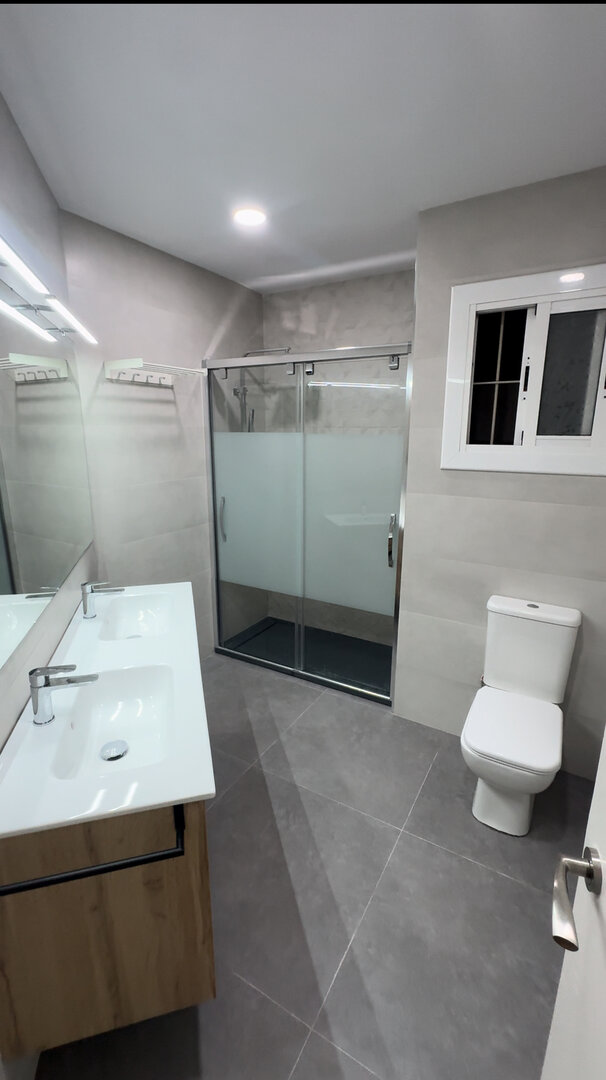 Baño en forma de triángulo